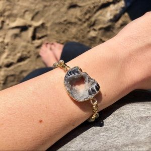 Jewelry - Druzy Agate Bracelet Labradorite Beads Jewelry - Druzy Agate Bracelet Labradorite Beads